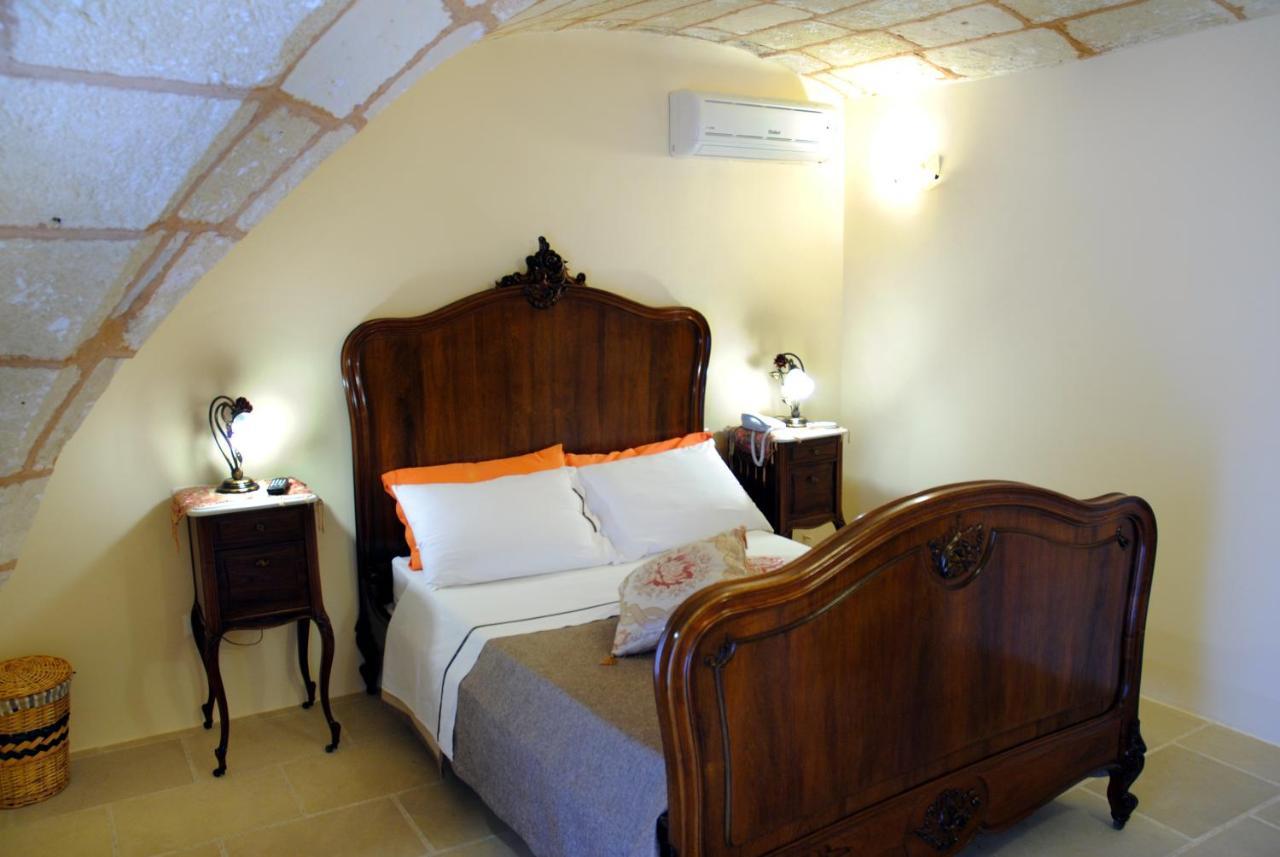 Palazzo Mellacqua Castiglione d'Otranto Buitenkant foto